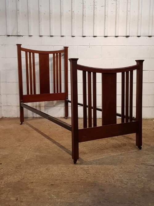 fig 2. ANTIQUE PAIR EDWARDIAN MAHOGANY SINGLE BEDS C1900