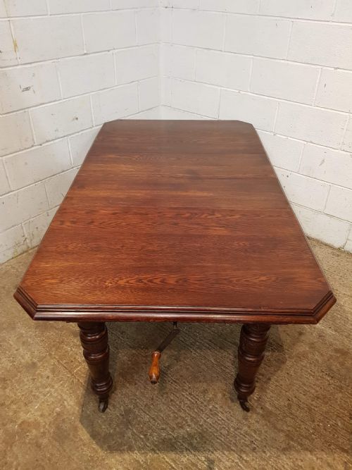 Antique Victorian Oak Extending Dining Table  C1880 Seats Eight