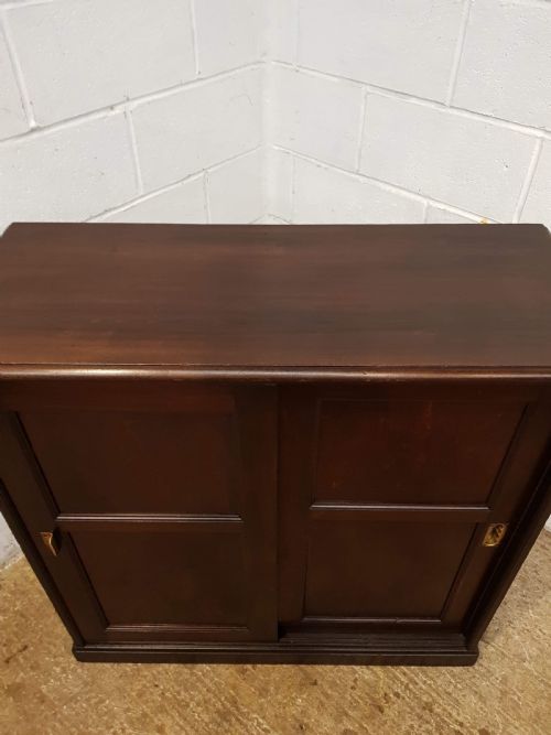 fig 2. ANTIQUE LATE VICTORIAN MAHOGANY CUPBOARD C1890