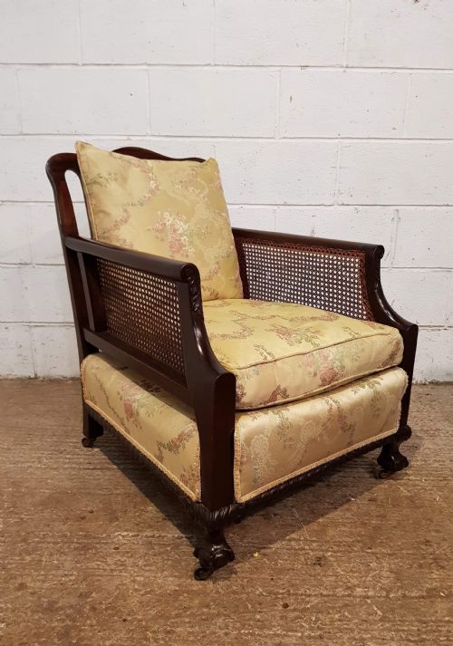fig 2. SUPERB ANTIQUE MAHOGANY BERGERE SALON SUITE C1910
