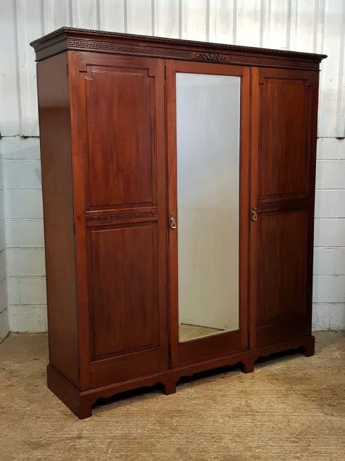 fig 1. ANTIQUE EDWARDIAN MAHOGANY TRIPLE WARDROBE C1900