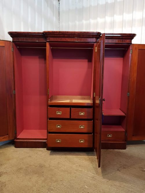 fig 1. ANTIQUE VICTORIAN MAHOGANY BREAKFRONT TRIPLE WARDROBE C1880