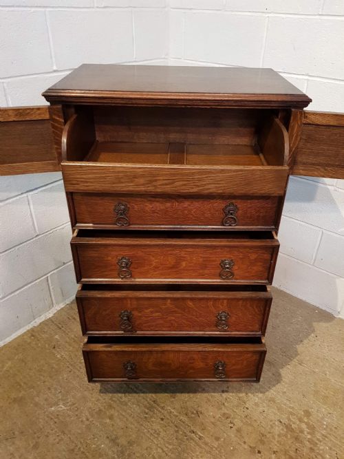 fig 1. ANTIQUE OAK TALLBOY CHEST OF DRAWERS C1920