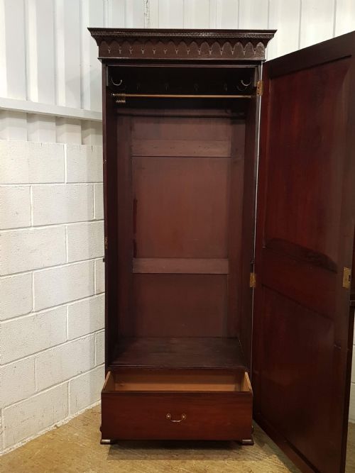 fig 2. ANTIQUE REGNCY MAHOGANY TALL NARROW SINGLE WARDROBE C1820