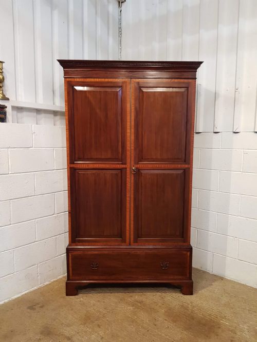 fig 2. ANTIQUE VICTORIAN REGENCY MAHOGANY & SATINWOOD DOUBLE WARDROBE C1890