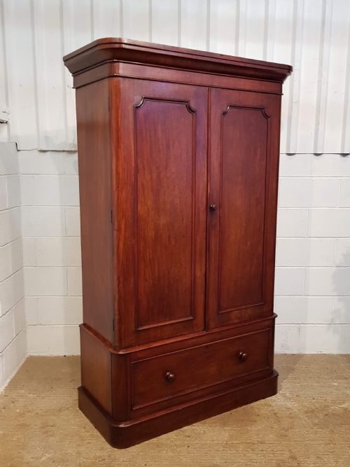 fig 1. ANTIQUE VICTORIAN MAHOGANY DOUBLE WARDROBE C1880