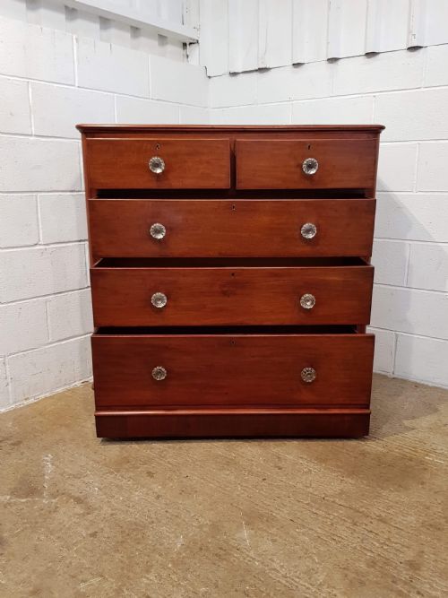 fig 1. ANTIQUE VICTORIAN MAHOGANY CHEST OF DRAWERS C1880