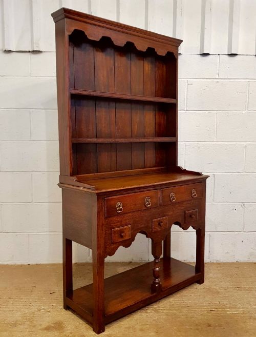 fig 2. ANTIQUE SMALL DWARF JOINED OAK DRESSER C1920