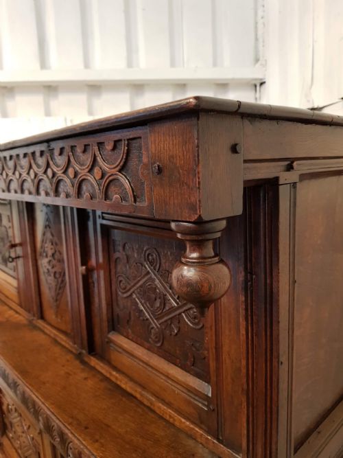 fig 1. ANTIQUE 18TH CENTURY CARVED OAK TRIDARN COURT CUPBOARD c1750