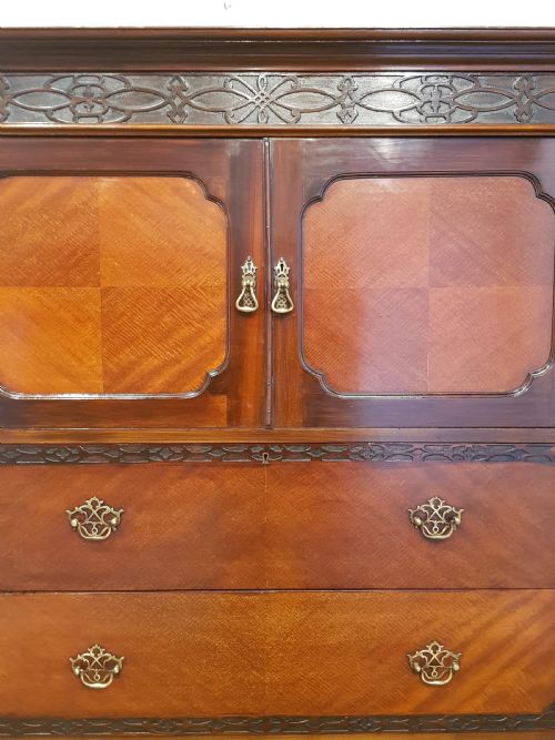 fig 1. ANTIQUE EDWARDIAN CHIPPENDALE MAHOGANY CHEST ON CHEST C1900