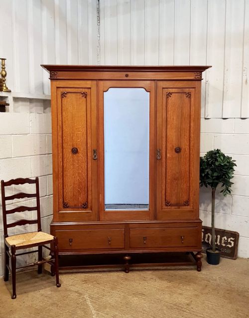 Antique Edwardian Oak Triple Wardrobe C1900