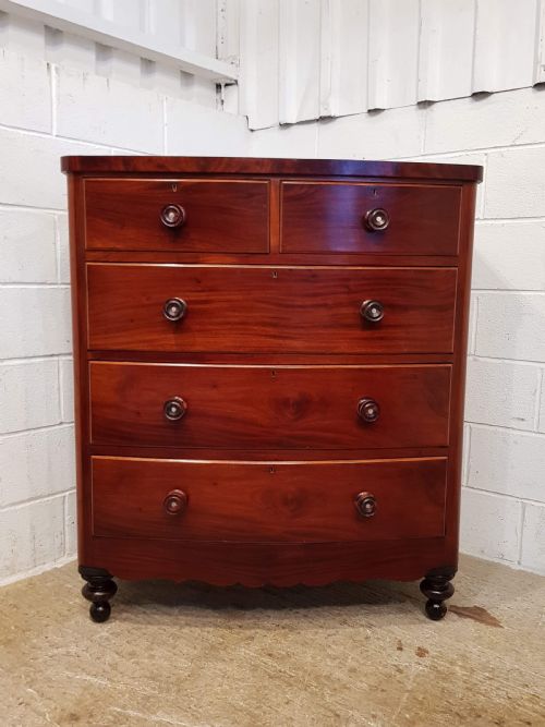 fig 1. ANTIQUE VICTORIAN MAHOGANY BOW FRONT CHEST OF DRAWERS C1880