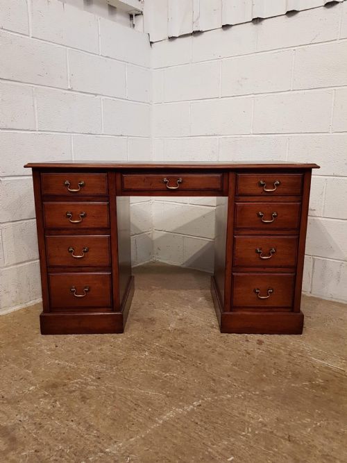 fig 2. ANTIQUE VICTORIAN MAHOGANY TWIN PEDESTAL DESK C1890