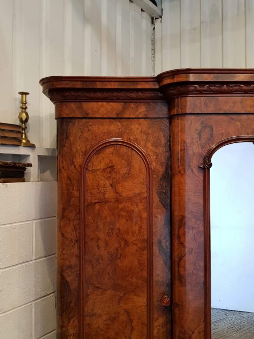 fig 1. ANTIQUE VICTORIAN BURR WALNUT BREAKFRONT TRIPLE WARDROBE C1880