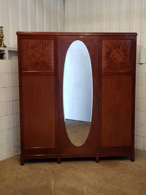 fig 1. ANTIQUE EDWARDIAN MAHOGANY TRIPLE WARDROBE C1900