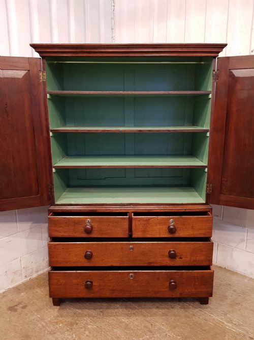 fig 1. ANTIQUE 18TH CENTURY GEORGIAN OAK LINEN CLOTHES PRESS C1780