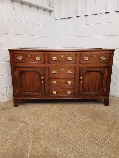 fig 2. ANTIQUE 18TH CENTURY PERIOD OAK DRESSER BASE c1780