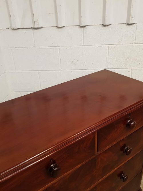 fig 2. ANTIQUE VICTORIAN MAHOGANY CHEST OF DRAWERS C1880