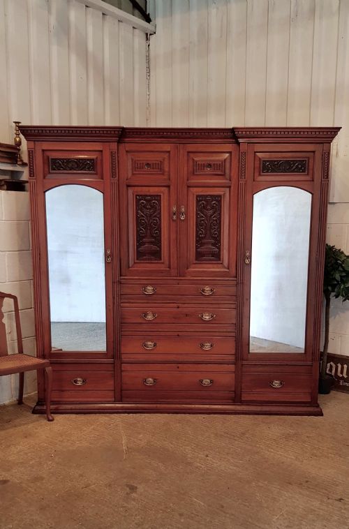 fig 2. ANTIQUE LATE VICTORIAN WALNUT TRIPLE WARDROBE COMPACTUM C1890