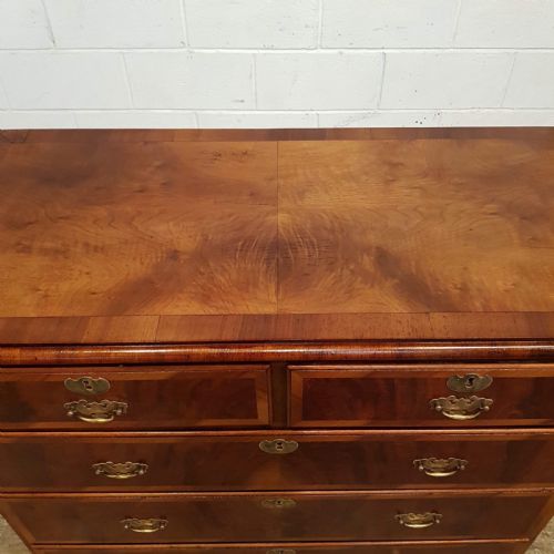 fig 1. ANTIQUE LATE 18TH CENTURY BURR WALNUT CHEST OF DRAWERS C1790
