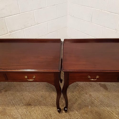 fig 1. ANTIQUE PAIR OF EDWARDIAN MAHOGANY SIDE TABLES C1900