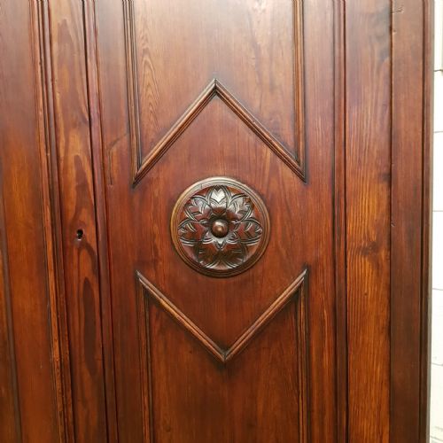 fig 2. ANTIQUE 19TH CENTURY FRENCH WALNUT AND PINE ARMOIRE C1880