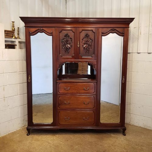 fig 1. ANTIQUE LATE VICTORIAN MAHOGANY PRINCESS TRIPLE WARDROBE COMPACTUM C1890