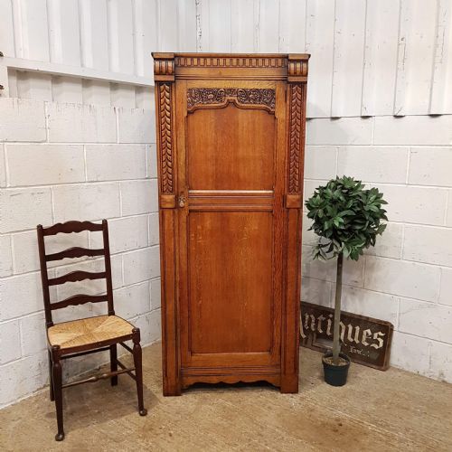 Antique Carved Oak Hall Wardrobe C1920