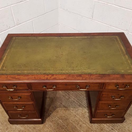 fig 2. ANTIQUE LATE VICTORIAN MAHOGANY TWIN PEDESTAL DESK C1890