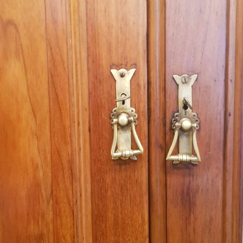fig 1. ANTIQUE EDWARDIAN WALNUT TRIPLE WARDROBE COMPACTUM C1900