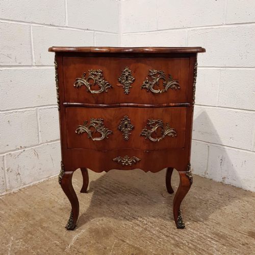 fig 2. ANTIQUE ITALIAN WALNUT SMALL ROCOCO CHEST OF DRAWERS C1900