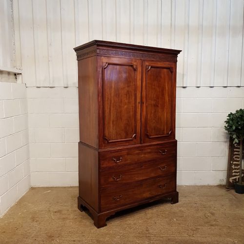 fig 2. ANTIQUE GEORGIAN PERIOD MAHOGANY LINEN PRESS C1780