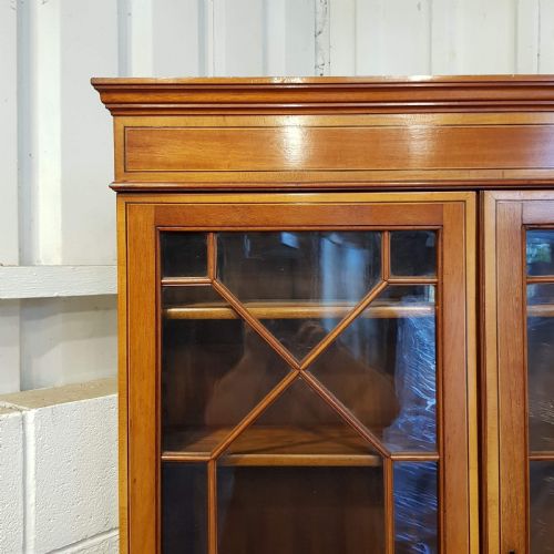 fig 2. ANTIQUE EDWARDIAN SATINWOOD ASTRAGAL GLAZED BUREAU BOOKCASE C1900