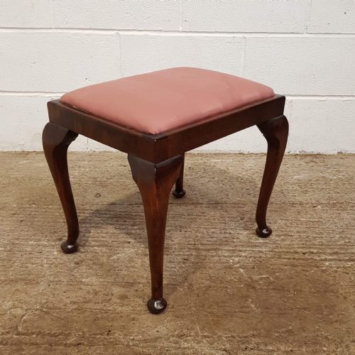 fig 1. ANTIQUE BURR WALNUT KIDNEY SHAPED DRESSING TABLE & STOOL C1920
