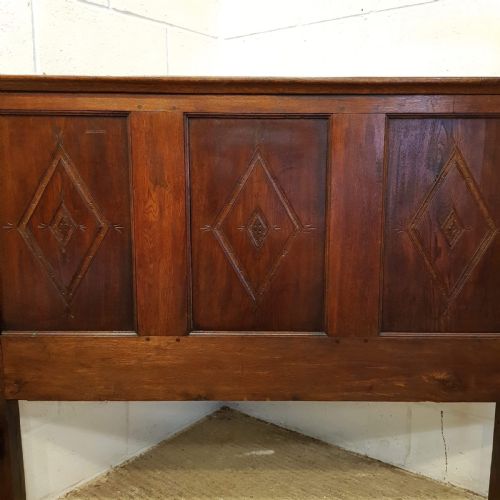 fig 1. ANTIQUE EDWARDIAN CARVED JOINED OAK DOUBLE BED C1900