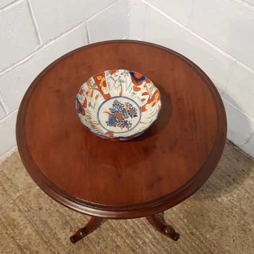 fig 1. ANTIQUE VICTORIAN MAHOGANY TRIPOD TABLE C1880