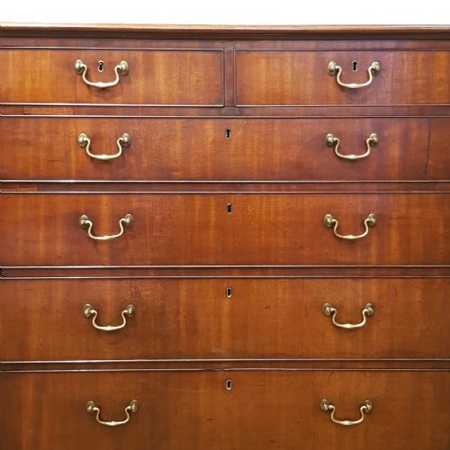 fig 2. ANTIQUE GEORGIAN PERIOD MAHOGANY CHEST OF DRAWERS C1780