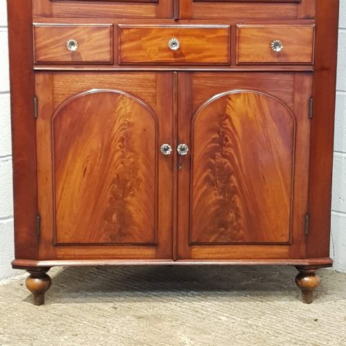 fig 1. ANTIQUE VICTORIAN MAHOGANY FULL HEIGHT CORNER CABINET C1870