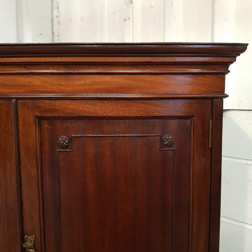 fig 1. ANTIQUE EDWARDIAN MAHOGANY DWARF BOW FRONT CLOTHES LINEN PRESS C1900
