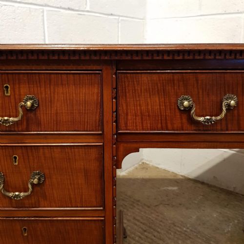 fig 1. ANTIQUE MAHOGANY LEATHER TOP TWIN PEDESTAL DESK C1920