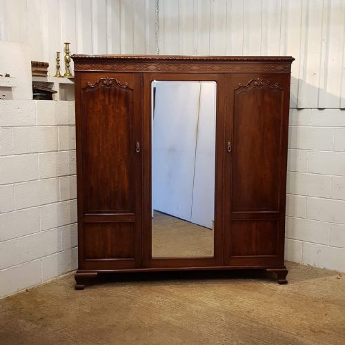 fig 1. ANTIQUE EDWARDIAN CHIPPENDALE MAHOGANY TRIPLE WARDROBE BY WARING & GILLOWS C1900