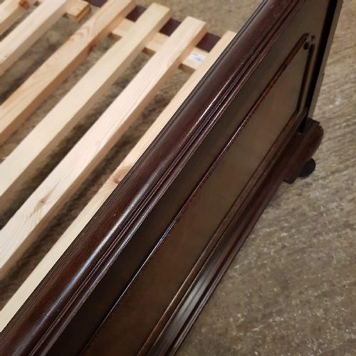 fig 2. ANTIQUE EDWARDIAN MAHOGANY DOUBLE BED BY WARING & GILLOWS C1900