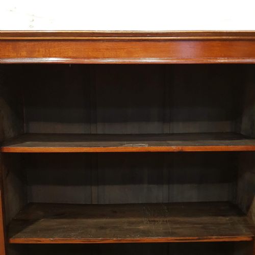 fig 2. ANTIQUE VICTORIAN MAHOGANY OPEN BOOKCASE C1880