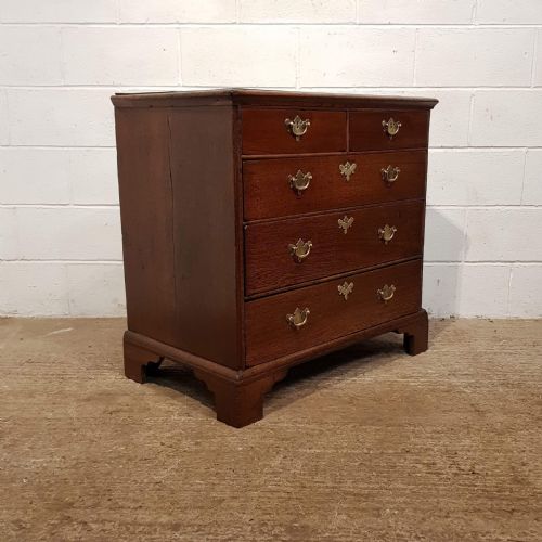fig 1. ANTIQUE 18TH CENTURY PERIOD OAK CHEST OF DRAWERS C1770
