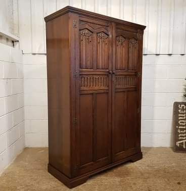 fig 1. ANTIQUE CARVED OAK DOUBLE WARDROBE C1920