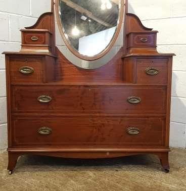 fig 2. ANTIQUE EDWARDIAN MAHOGANY DRESSING TABLE C1900
