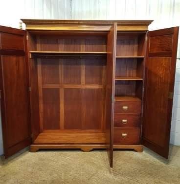 fig 2. ANTIQUE EDWARDIAN WALNUT TRIPLE WARDROBE C1900