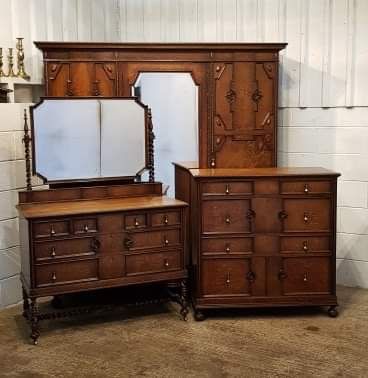 Antique Edwardian Oak Three Piece Bedroom Suite C1910