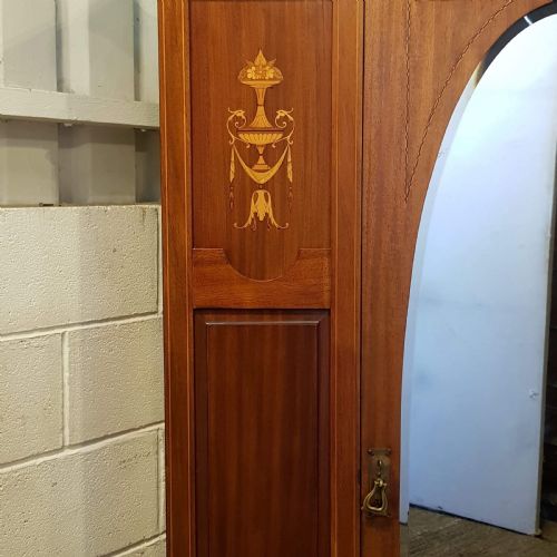 fig 2. ANTIQUE EDWARDIAN I LAID MAHOGANY SINGLE WARDROBE C1900