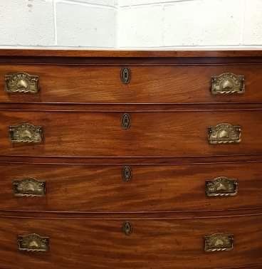 fig 2. ANTIQUE REGENCY MAHOGANY BOW FRONT CHEST OF DRAWERS C1820